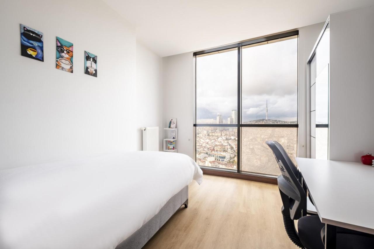 Charming Flat With City View In Atasehir Истанбул Екстериор снимка