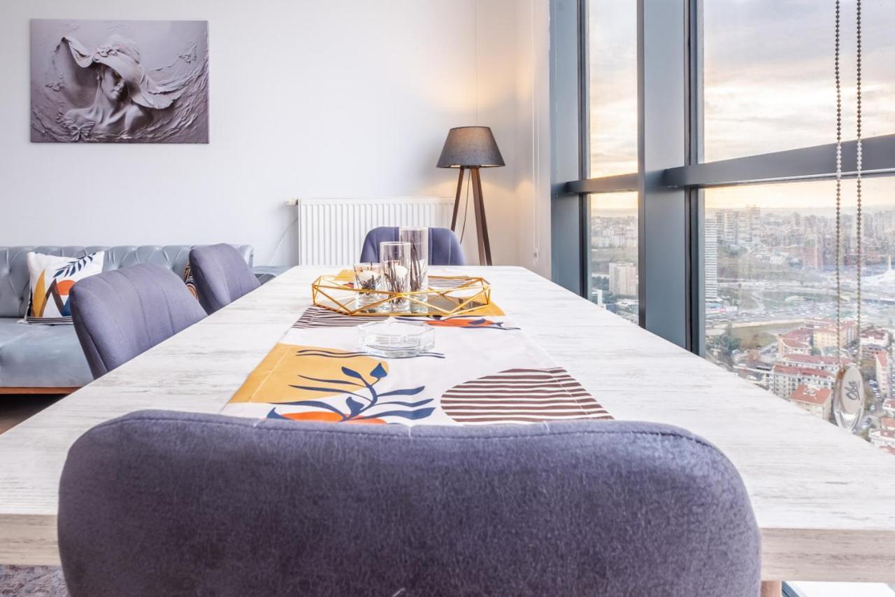 Charming Flat With City View In Atasehir Истанбул Екстериор снимка